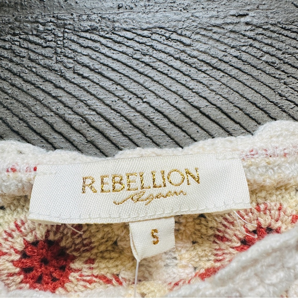 NWT Women’s Small | Rebellion Again | Crochet Flower Granny Square Crop Top Tank - Picture 4 of 9
